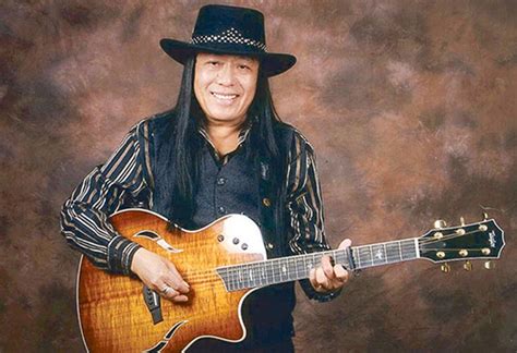 Freddie Aguilar .